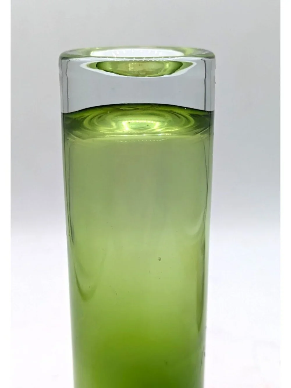 Vintage Hand Blown Glass Bud Vase Cylindrical Lime Green 7